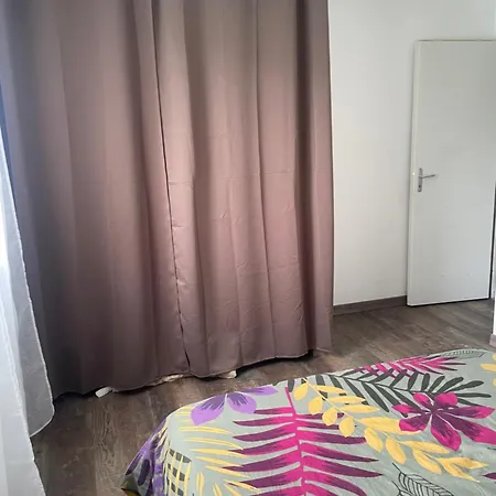 Maison Individuelle Avec Exterieur Et Piscine Daire Bagnols-sur-Cèze