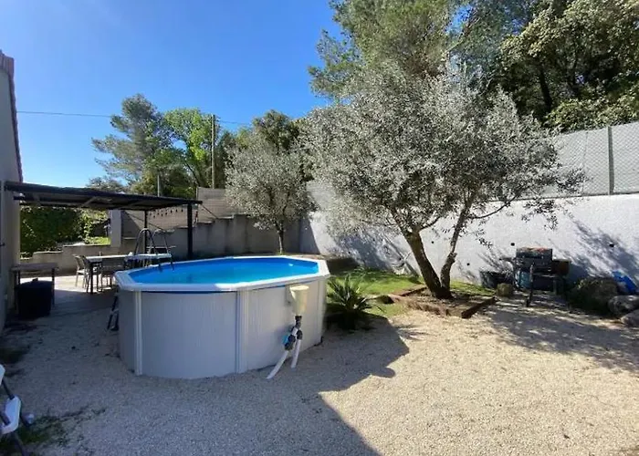 Maison Individuelle Avec Exterieur Et Piscine Διαμέρισμα